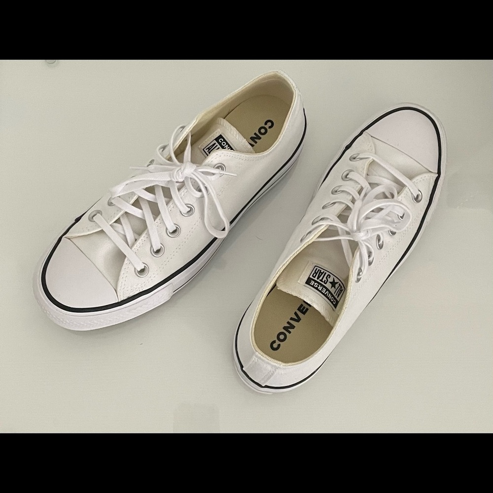 Converse Chuck Taylor All Star Lift Platform